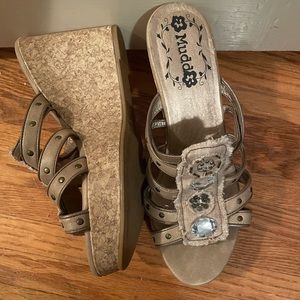Mudd beige embellished cork platform/wedge heels